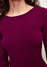 adL BACKLESS LONG SLEEVE - Maglione - damson