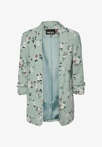 Niewybrane, green milieu