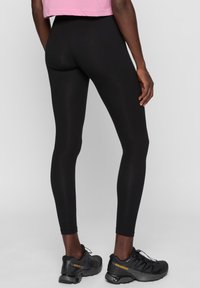 Urban Classics LADIES LOGO LEGGINGS - Tamprės – kelnės - black