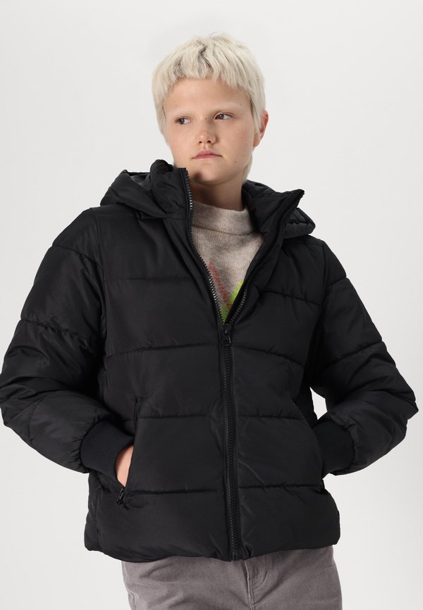 JDYVISKAS LIFE SHORT HOOD JACKET - Winter jacket3