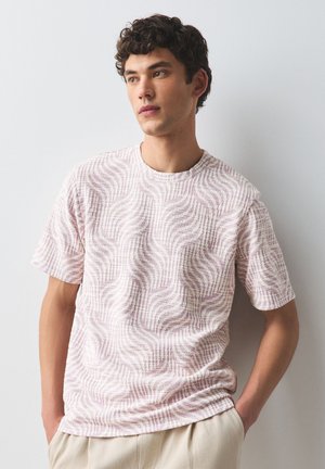 Next, REGULAR FIT - TEXTURED PATTERN RELAXED FIT T-SHIRT . - T-shirt imprimé - purple ecru white