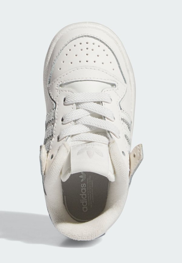 FORUM LOW CLASSIC KIDS - Baby shoes4
