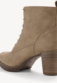Tamaris Bottines à lacets - taupe