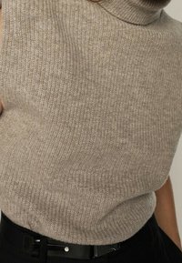Massimo Dutti Strickpullover - beige