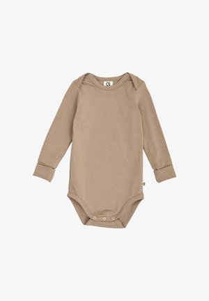 Beige langærmet babybody med konvolut-halsudskæring og trykknapper i skridtet, lagt fladt på en hvid baggrund.