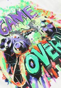 Unselected, white gamer graffiti