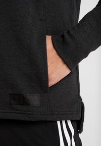 Under Armour Bluza z kapturem