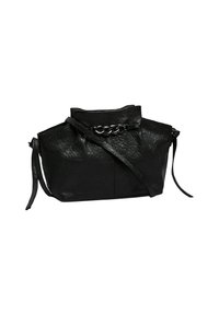 Sac en cuir noir texturé avec un détail en chaîne argentée et une bandoulière réglable, légèrement froncé aux bords supérieurs.