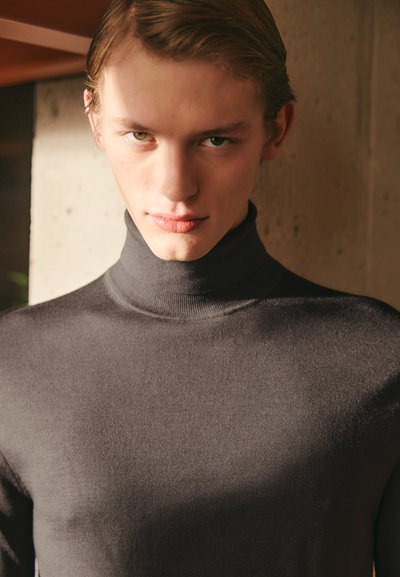 Tiger of Sweden NEVILE - Pullover - pavement