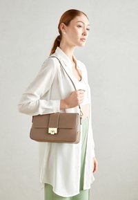 Anna Field - Cross body bag - taupe Thumbnail Image 1