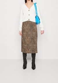 Even&Odd Jupe crayon - black