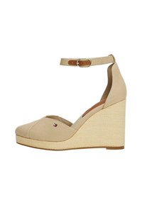 Unselected, beige