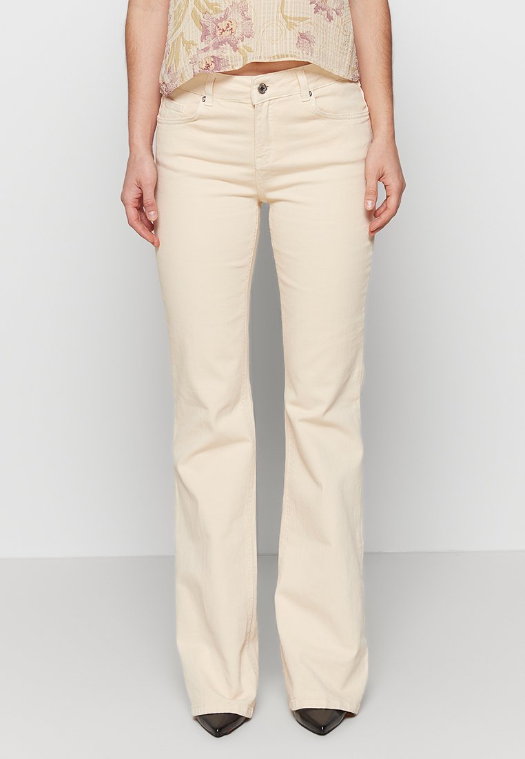 Vanessa Bruno Flared Jeans beige Vanessa Bruno Flared Jeans beige