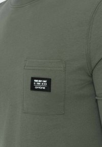 Unausgewählt, olive green