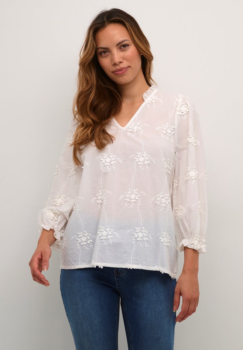 Romaisha Blouse Gardenia