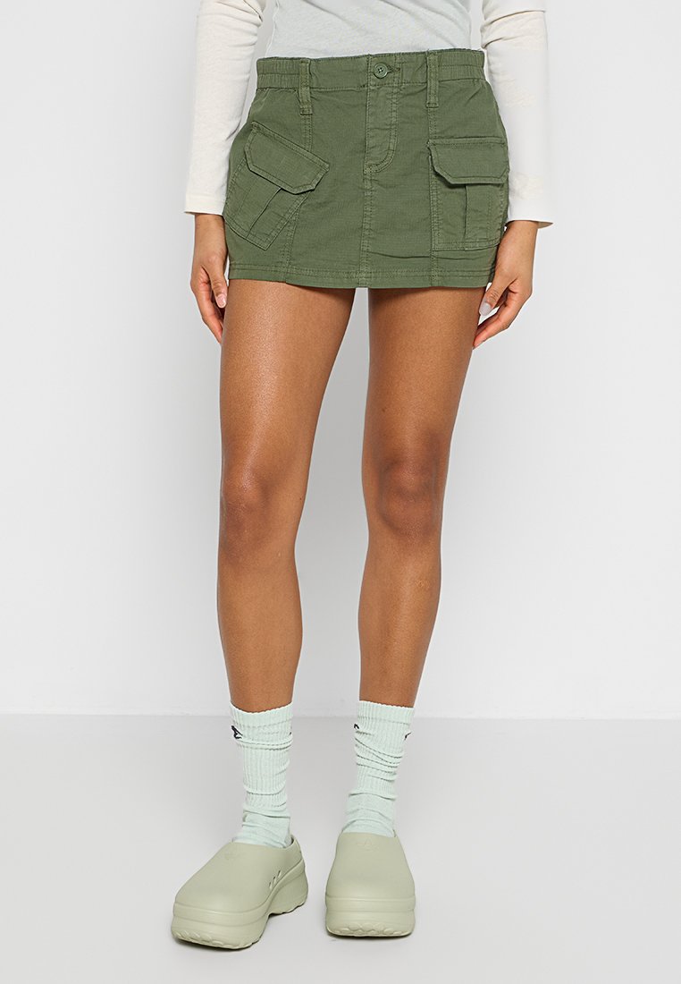 BDG Urban Outfitters Minirok donkergroen