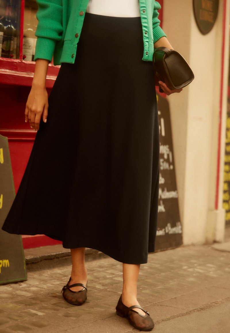 Next MIDI - REGULAR FIT - A-snit nederdel - black