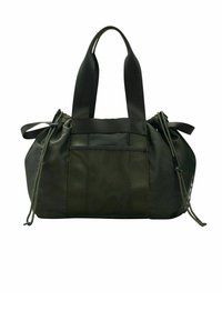 Grøn duffeltaske med to håndtag, elastisk snørelukning, netlomme og logo-accent; lavet af slidstærkt, vandtæt materiale.
