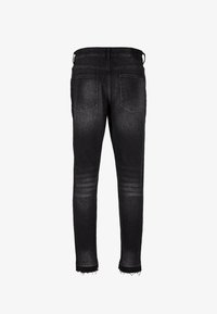 Seleccionado, washed black