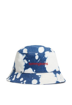 Blau-weiß batikgefärbter Anglerhut mit rotem, vorn aufgesticktem "tommyjeans"-Schriftzug.