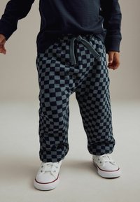 Next REGULAR FIT - PATTERNED  JOGGERS - Jogginghose - navy blue checkerboard