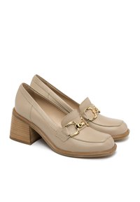 RYŁKO Półbuty wsuwane