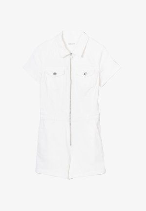 Valkoinen lyhythihainen haalaripuku, jossa on kaulus, etuvetoketju, kaksi napilla varustettua rintataskua ja muotoiltu vyötärö, valmistettu kevyestä kankaasta.