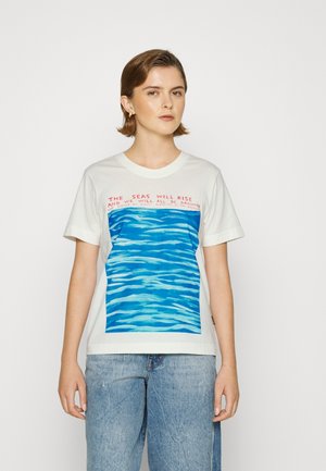 MYSEN SHRIGLEY SEA WILL RISE  - T-shirt estampada - whisper white