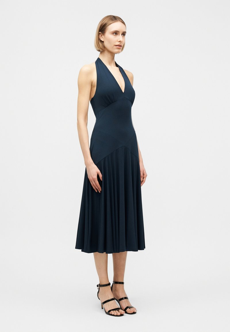 MICHAEL Michael Kors HALTER LONG MIDI - Day dress - midnight blue/dark blue - Zalando.ie MICHAEL Michael Kors HALTER LONG MIDI - Day dress - midnight blue/dark blue - Zalando.ie