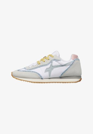 White and gray suede athletic shoe with light blue trim, yellow and white laces, gum sole, and pink detail on the heel tab.