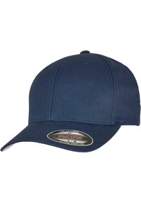 Tengerészkék baseball sapka, strukturált kialakítással, sima anyagból és ívelt karimával. Az elején Flexfit címke található.