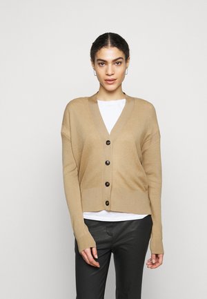 Strickjacke - raffia
