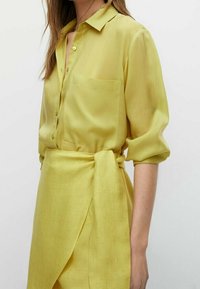 Massimo Dutti A-lijn rok - yellow