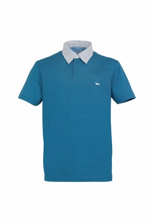 Koszulka polo w kolorze morskim z wzorzystym białym kołnierzem, krótkimi rękawami i małym haftowanym logo na piersi. Materiał bawełniany o teksturowanej powierzchni.