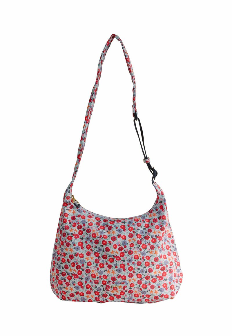 Borsa a spalla floreale con un tessuto morbido in blu, caratterizzata da fiori rossi e arancioni, una forma curva e una tracolla regolabile per il massimo comfort.