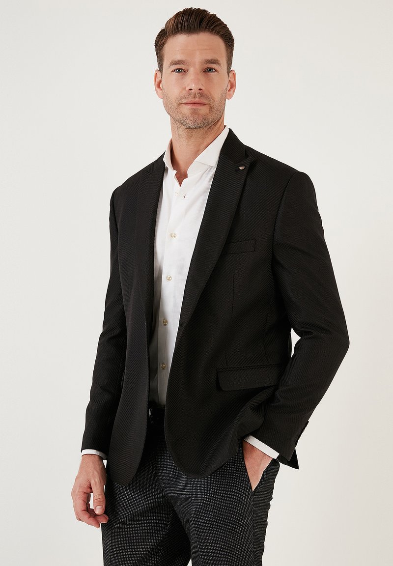 Buratti Kavaj - black