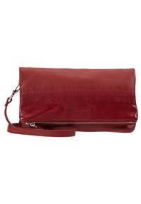 Červená kožená psaníčková taška s texturovaným povrchem, se zipovým uzávěrem a odnímatelným popruhem. Má hladký povrch a minimalistický design.