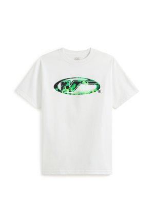 Hvid bomuld t-shirt med et rundt motiv i grøn med sorte detaljer. Har rund halsudskæring og korte ærmer.