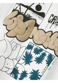 Name it T-shirt print - bright white