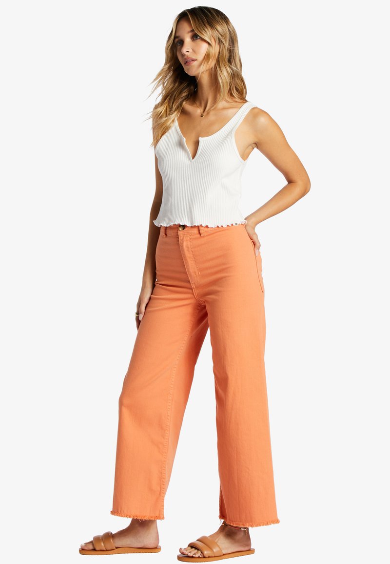 Billabong Flared Jeans oranje