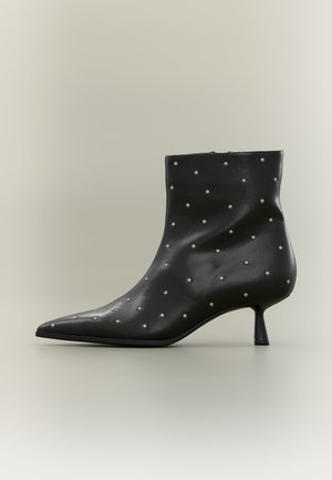 Gioseppo, Botines bajos - black