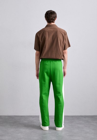 Billionaire Boys Club PANELLED TRACK PANTS - Tracksuit bottoms - green