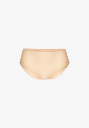 Nahtlose beige Damen-Hüftunterwäsche mit glatter Oberfläche, vor einem weißen Hintergrund präsentiert.