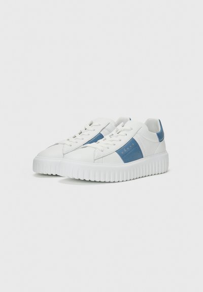 HOGAN Trainers - white