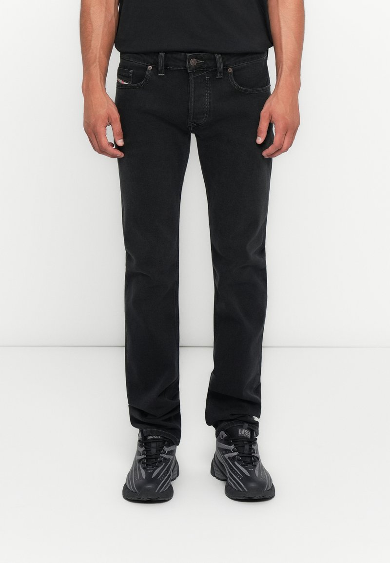 Diesel Slim fit jeans rood Diesel Slim fit jeans rood