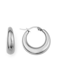 Silberne Creolen mit einem abgerundeten, schlanken Design und einer polierten Metalloberfläche. Klappverschluss mit einem dezenten, geschwungenen Profil.