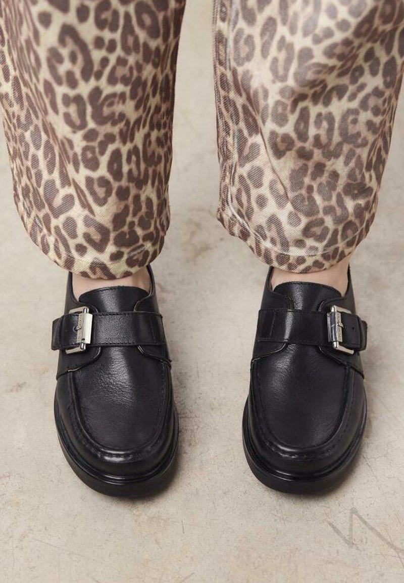 Gioseppo KISKORE - Zapatos sin cordones - black