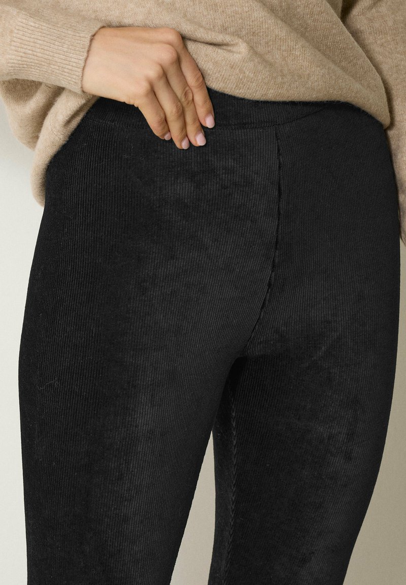 Legging Taille Haute BCBGeneration - Noir - Taille XS (Fit Small) - Neuf Avec étiquettes