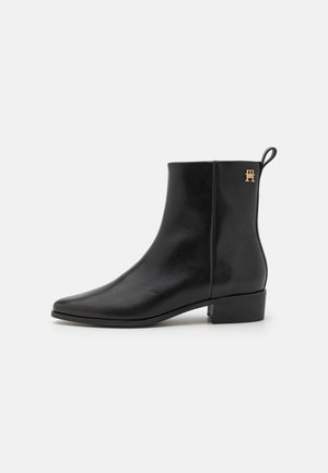 Tommy Hilfiger Classic ankle boots - black
