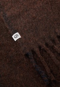 Becksöndergaard SOLID YUTA SCARF - Écharpe - hot fudge brown